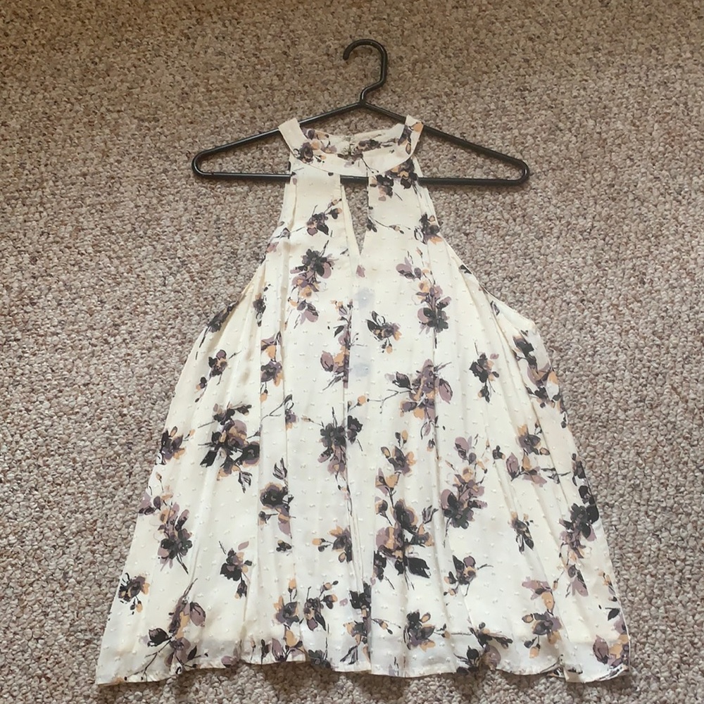 August winds floral halter tank top
